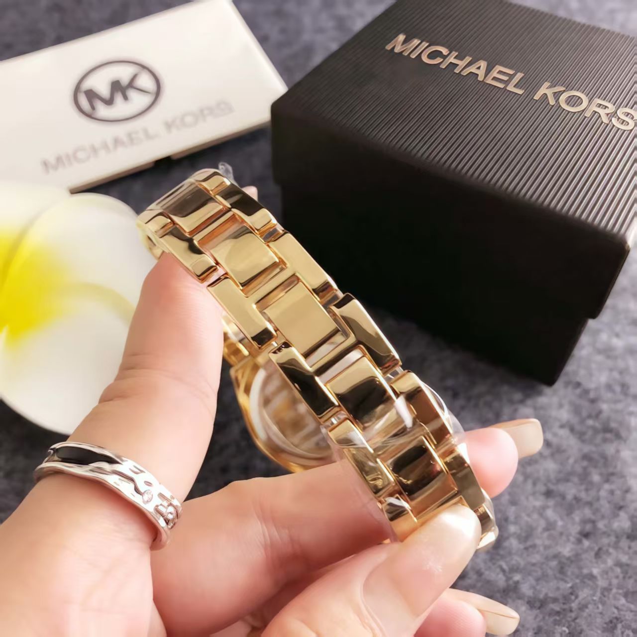 Michael Kors Fashion Women's W - Luxury Bags Michael Kors 评论和价格