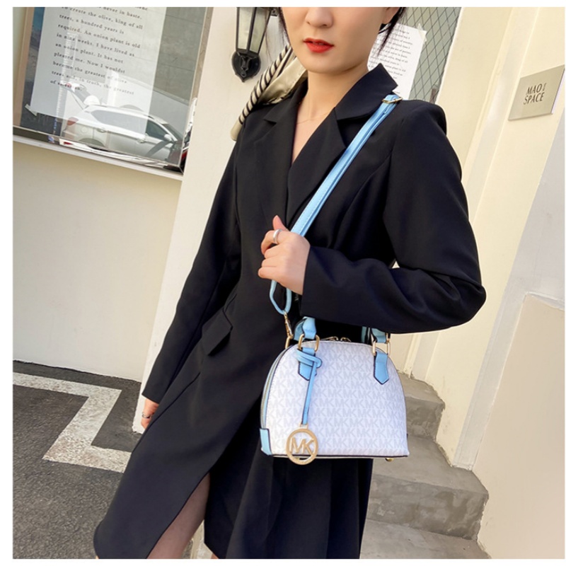 Michael Kors Premium Textured  - Luxury Bags Michael Kors 评论和价格