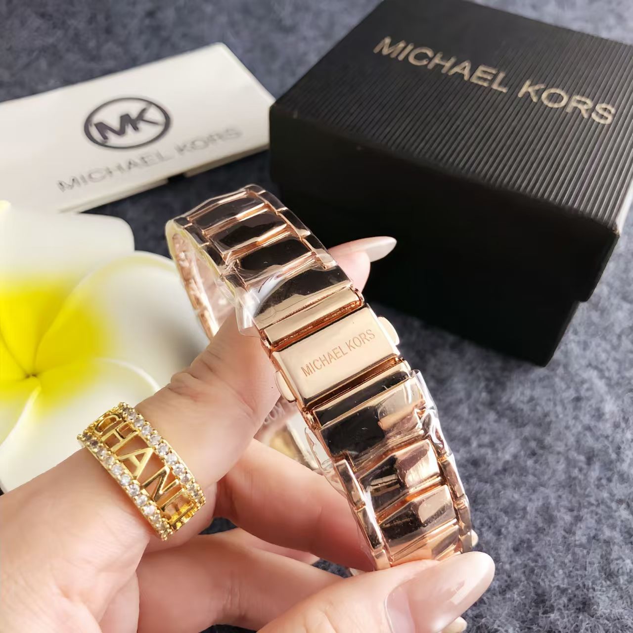 Michael Kors New Fashionable a - Luxury Bags Michael Kors 评论和价格
