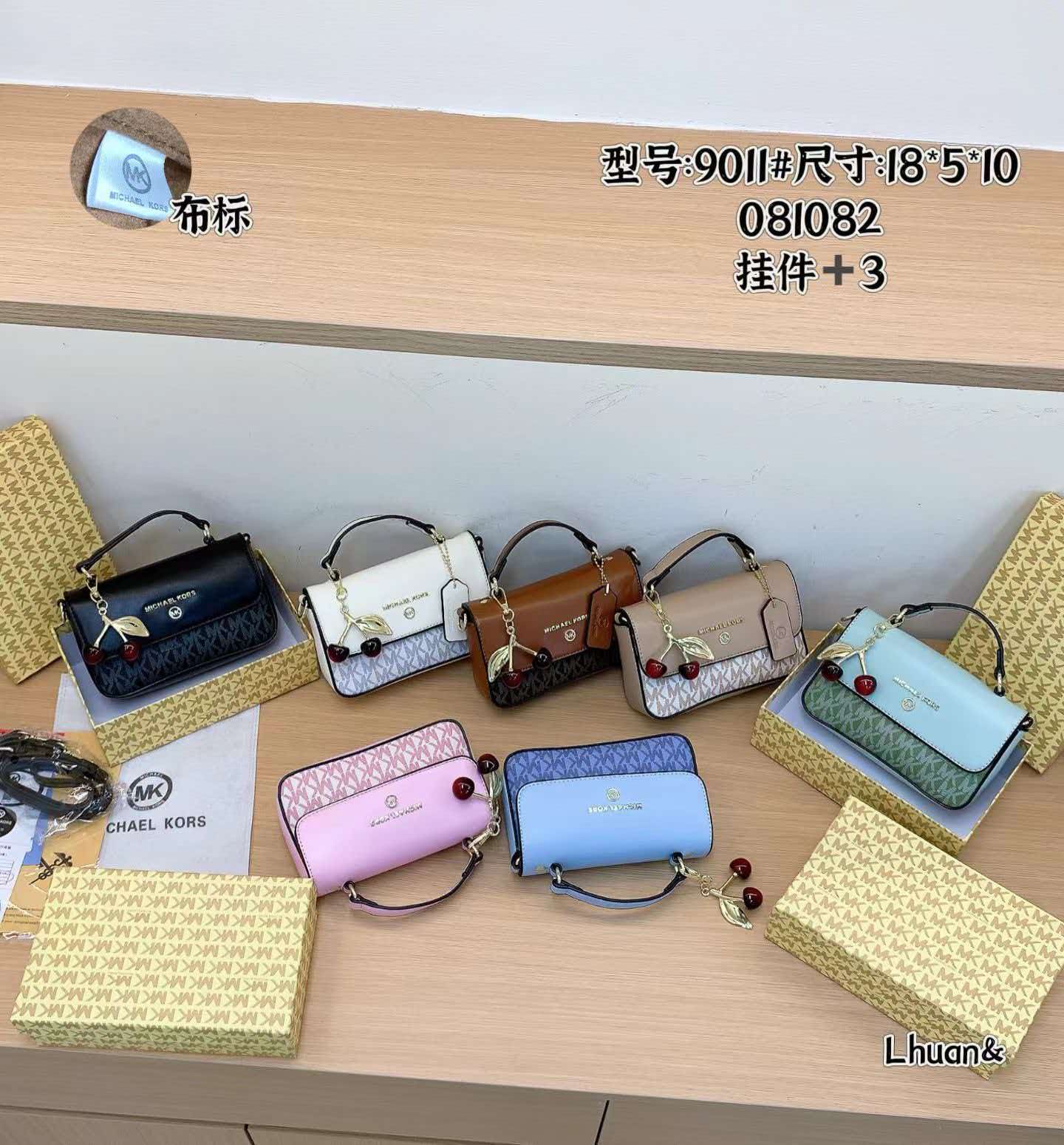 Brand new Michael Kors women's - Luxury Bags Michael Kors 评论和价格