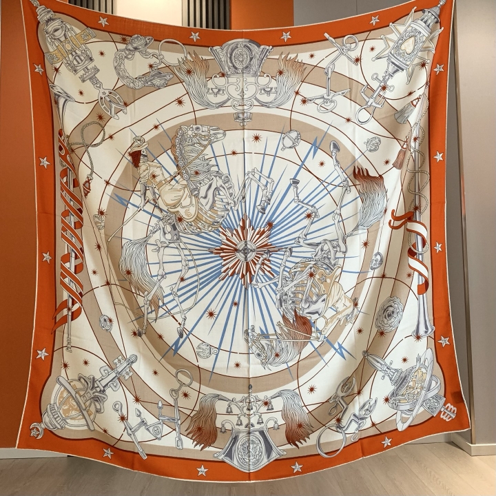 Luxury Brand Scarf Large Silk  - Luxury Bags For Summer 评论和价格