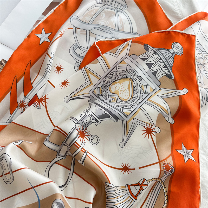 Luxury Brand Scarf Large Silk  - Luxury Bags For Summer 评论和价格