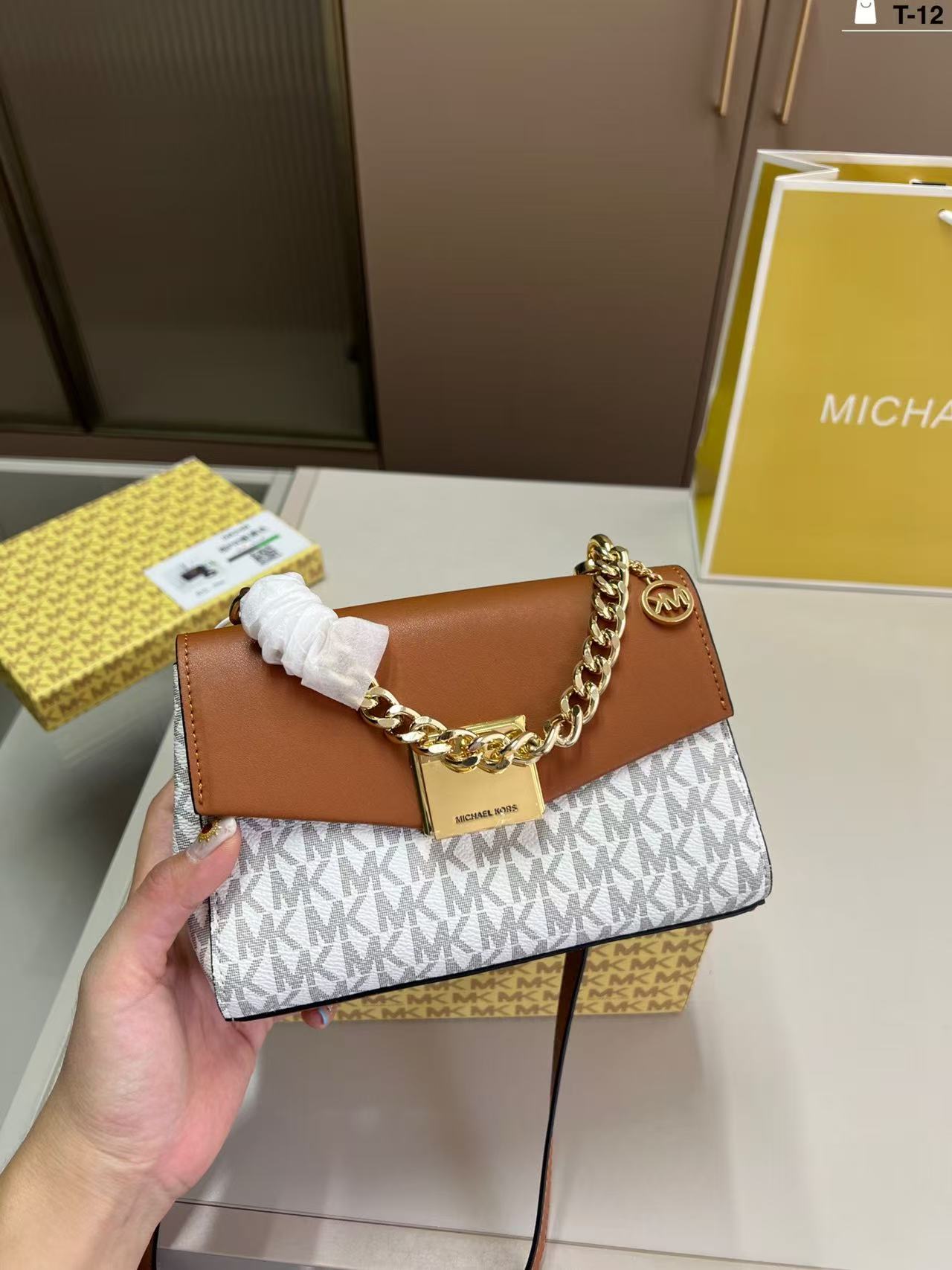 Brand new Michael Kors women's - Luxury Bags Michael Kors 评论和价格
